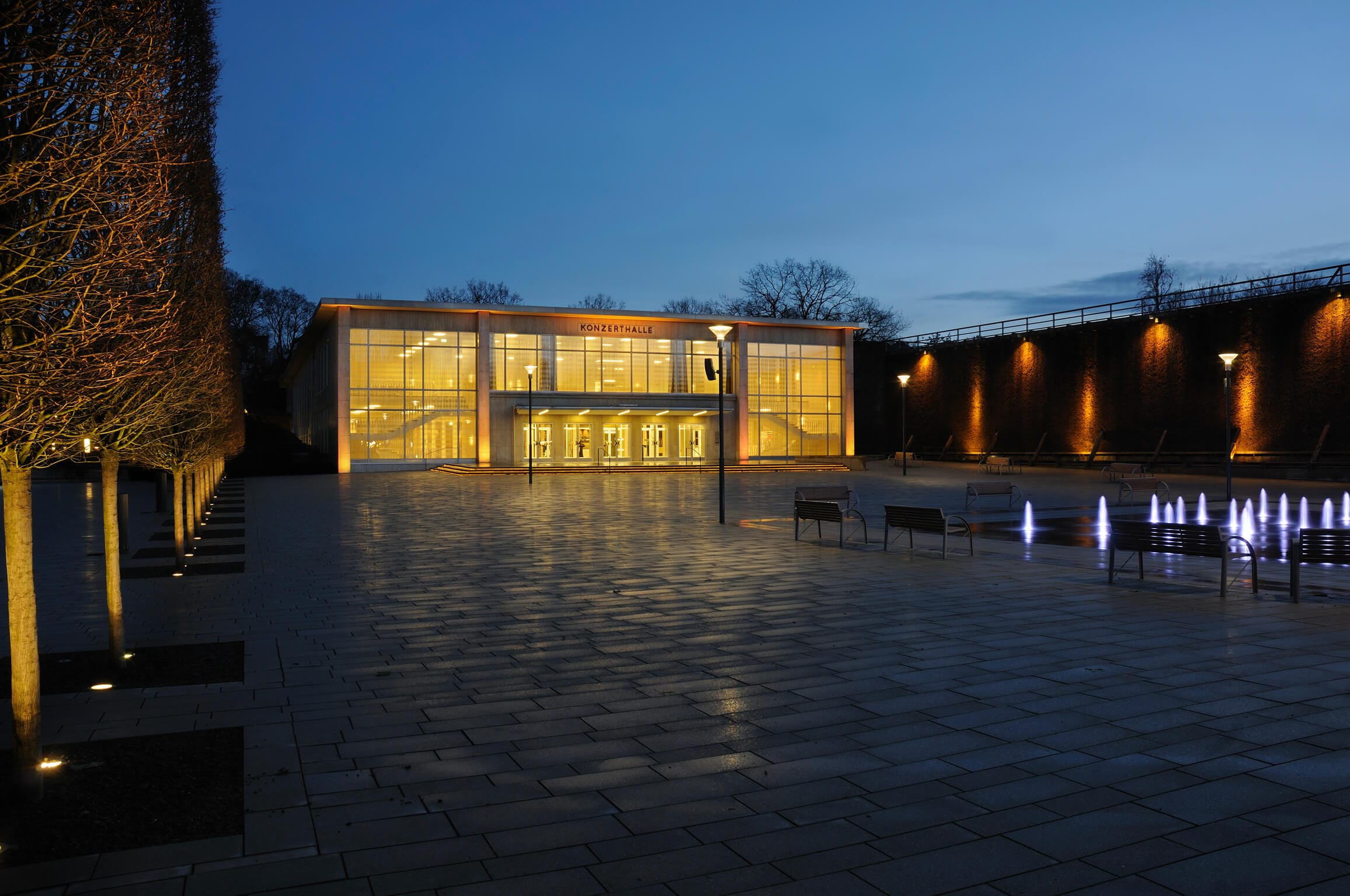 beleuchtungssanierung in der denkmalgeschutzten konzerthalle bad salzuflen