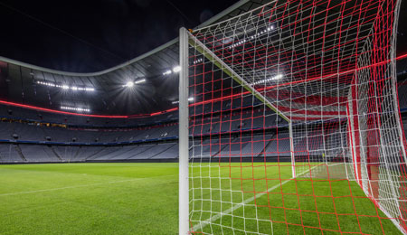 Münchner Allianz Arena setzt auf ArenaExperience von Philips Lighting