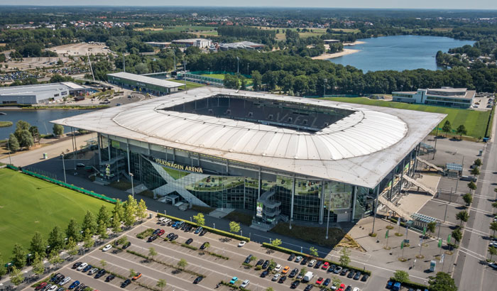 Philips LED pitch lighting for Volkswagen Arena in Germany