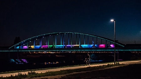 Hendrix Bridge at night