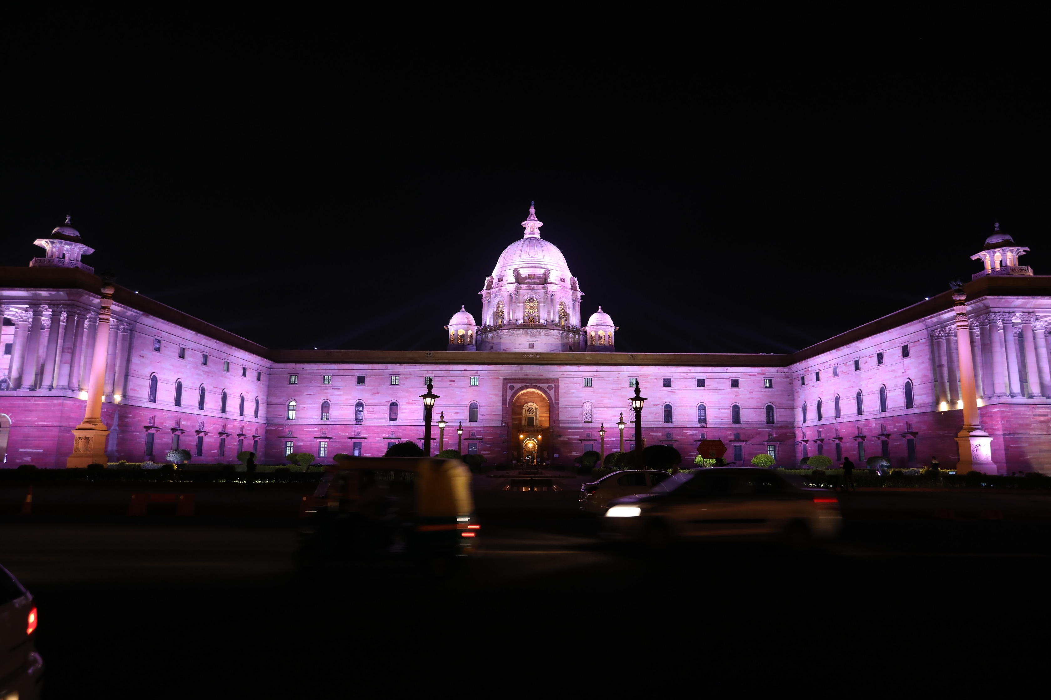 Philips Lighting casts a new light on North and South Block of Central