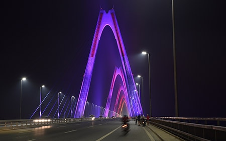 Philips Lighting The Nhật Tân Bridge