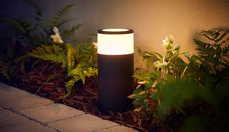 Erweitern Sie Ihr intelligentes Beleuchtungssystem diesen Sommer mit der neuen Philips Hue Outdoor-Serie