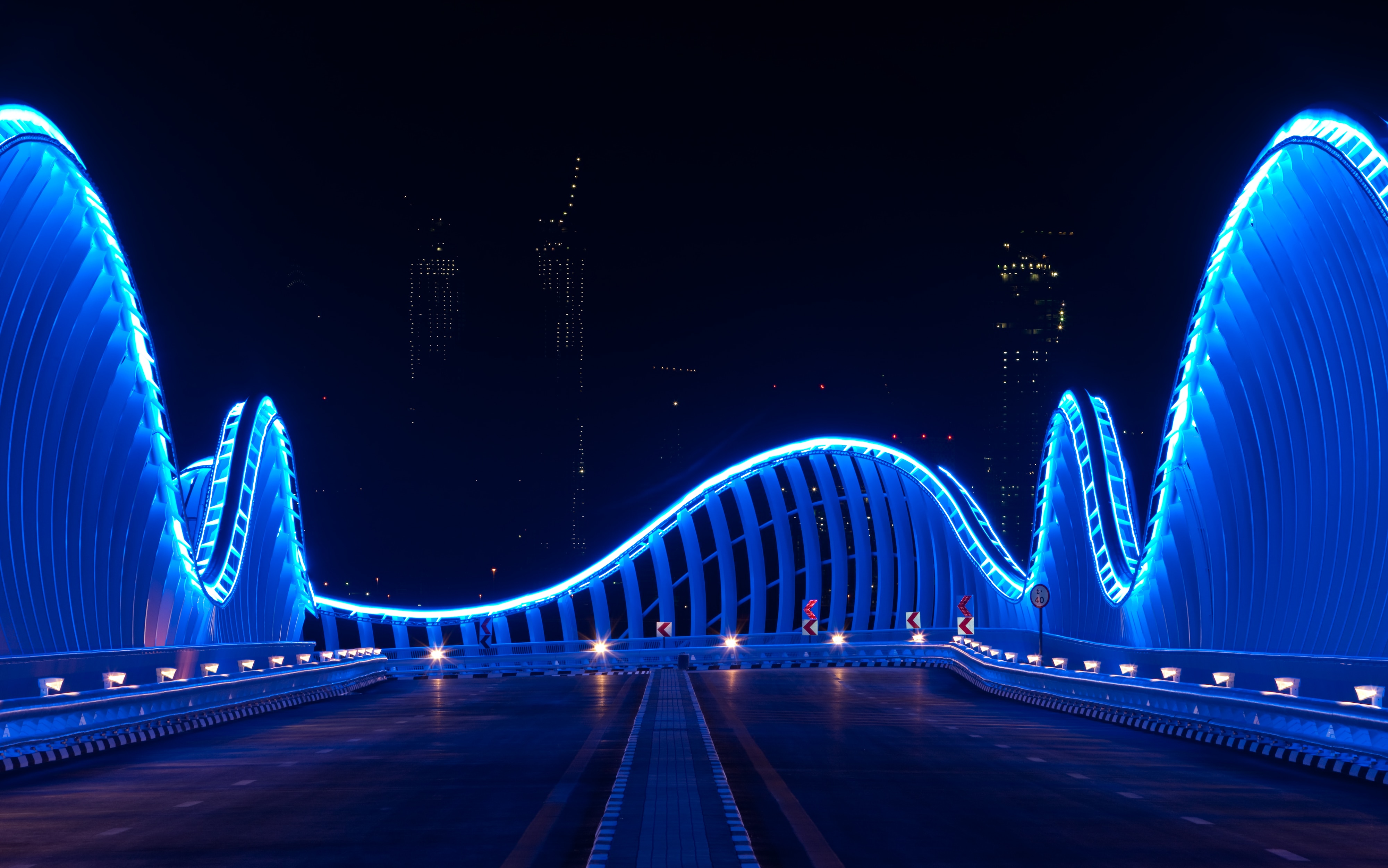 Световая иллюминация мостов