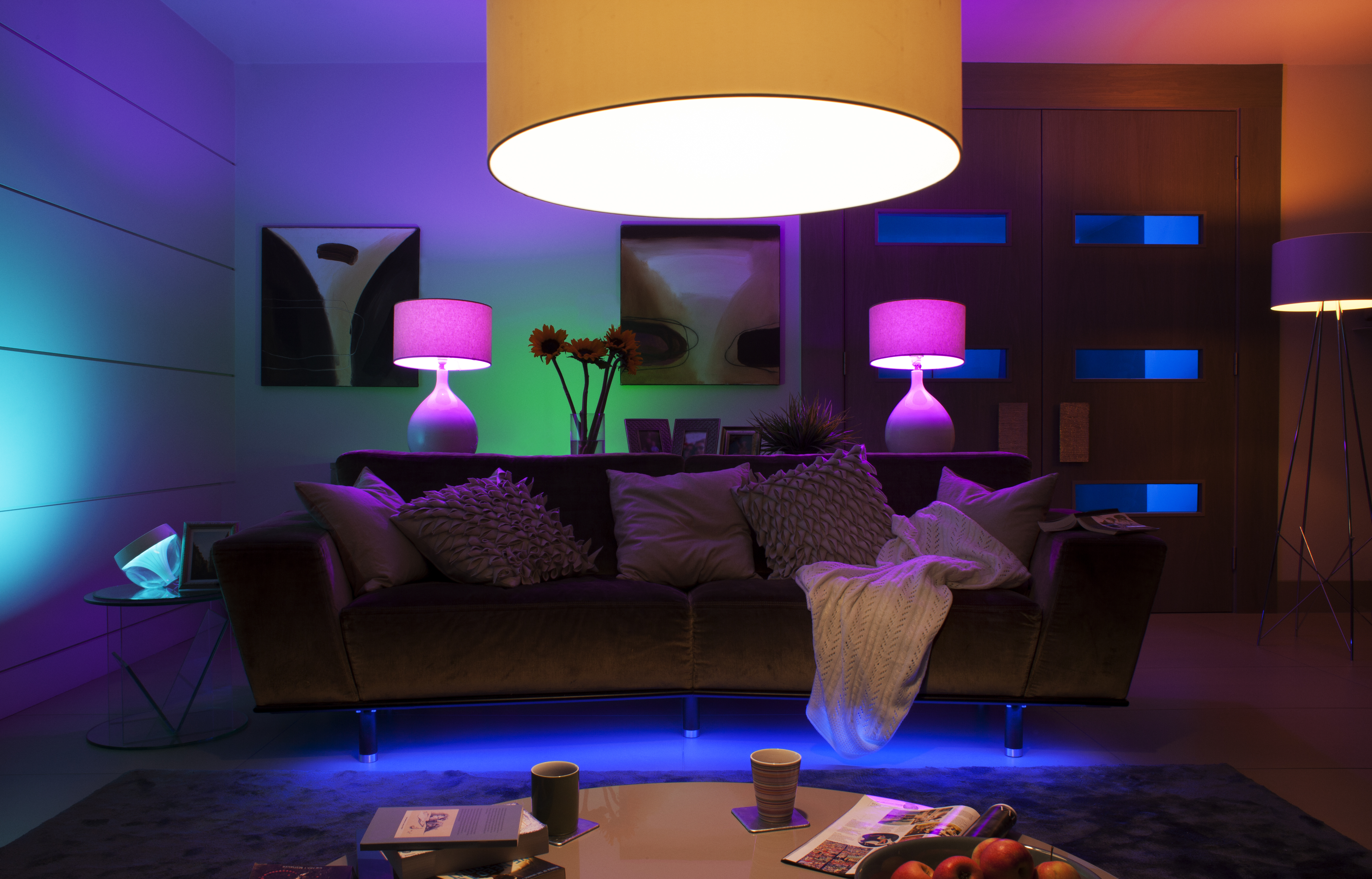 Discover for every move mood with Hue