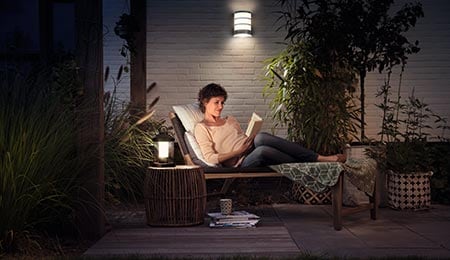 Philips Lighting presenta Abelia, una lanterna portatile per illuminare i più bei momenti all’aria aperta