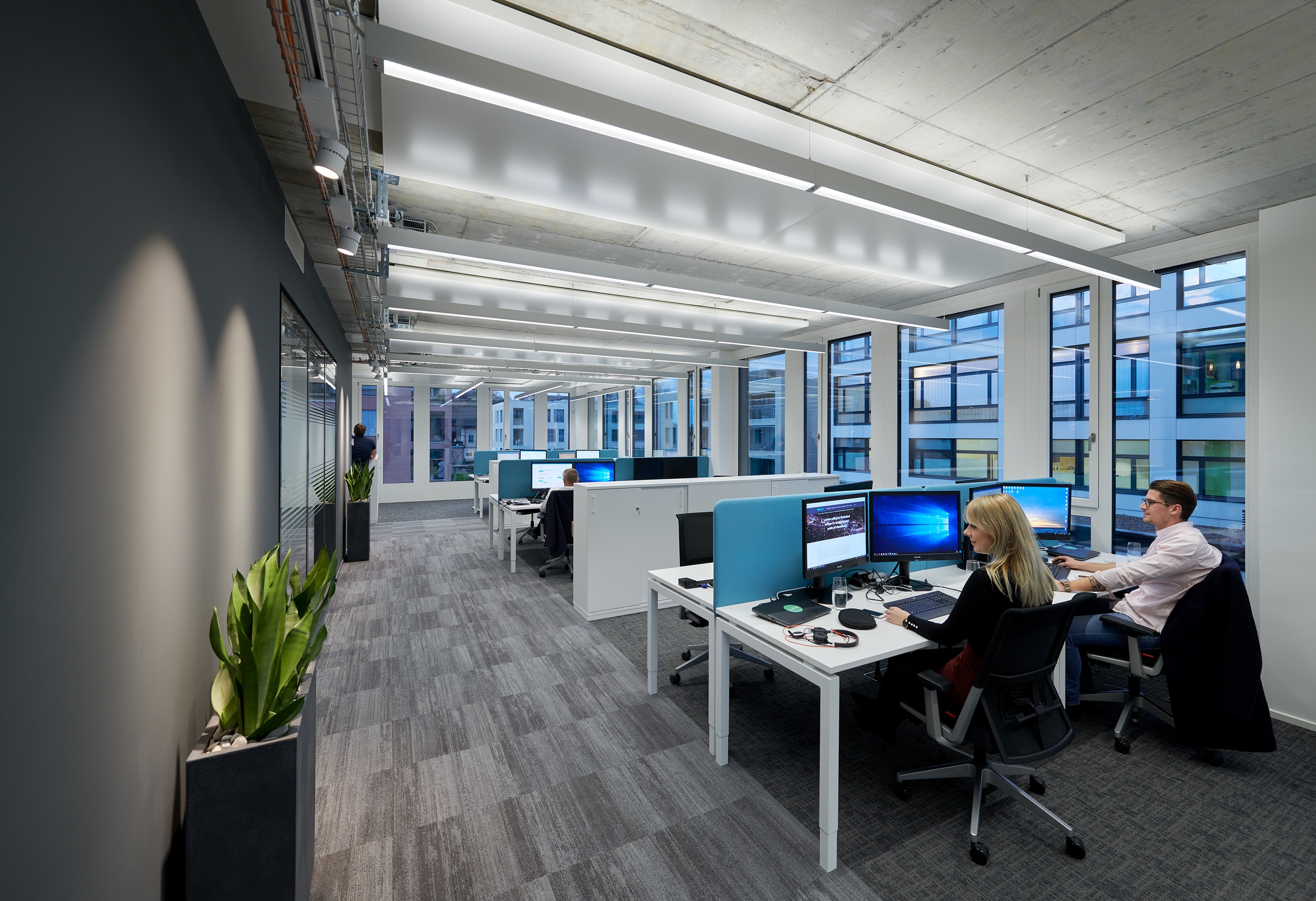 Signify Schweiz macht innovative Bürobeleuchtung erlebbar Signify