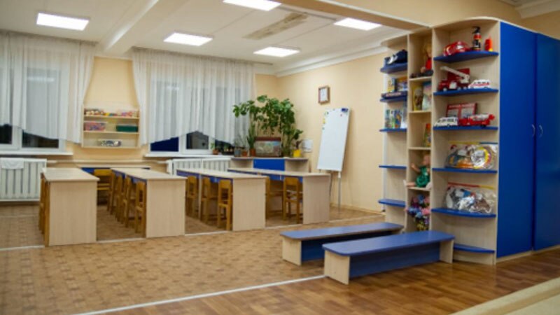 Light for better lighting ukraine classroom