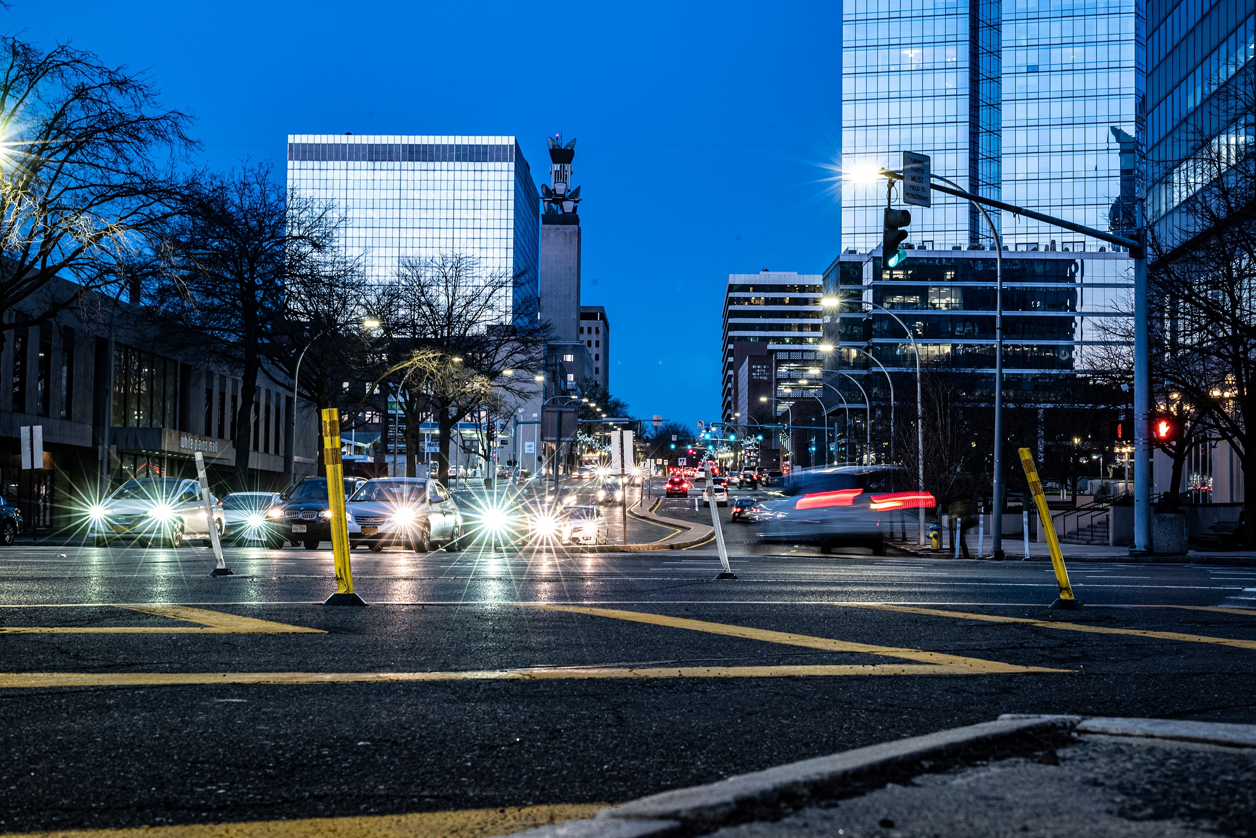 NYPA partners with Signify to connect half a million streetlights for