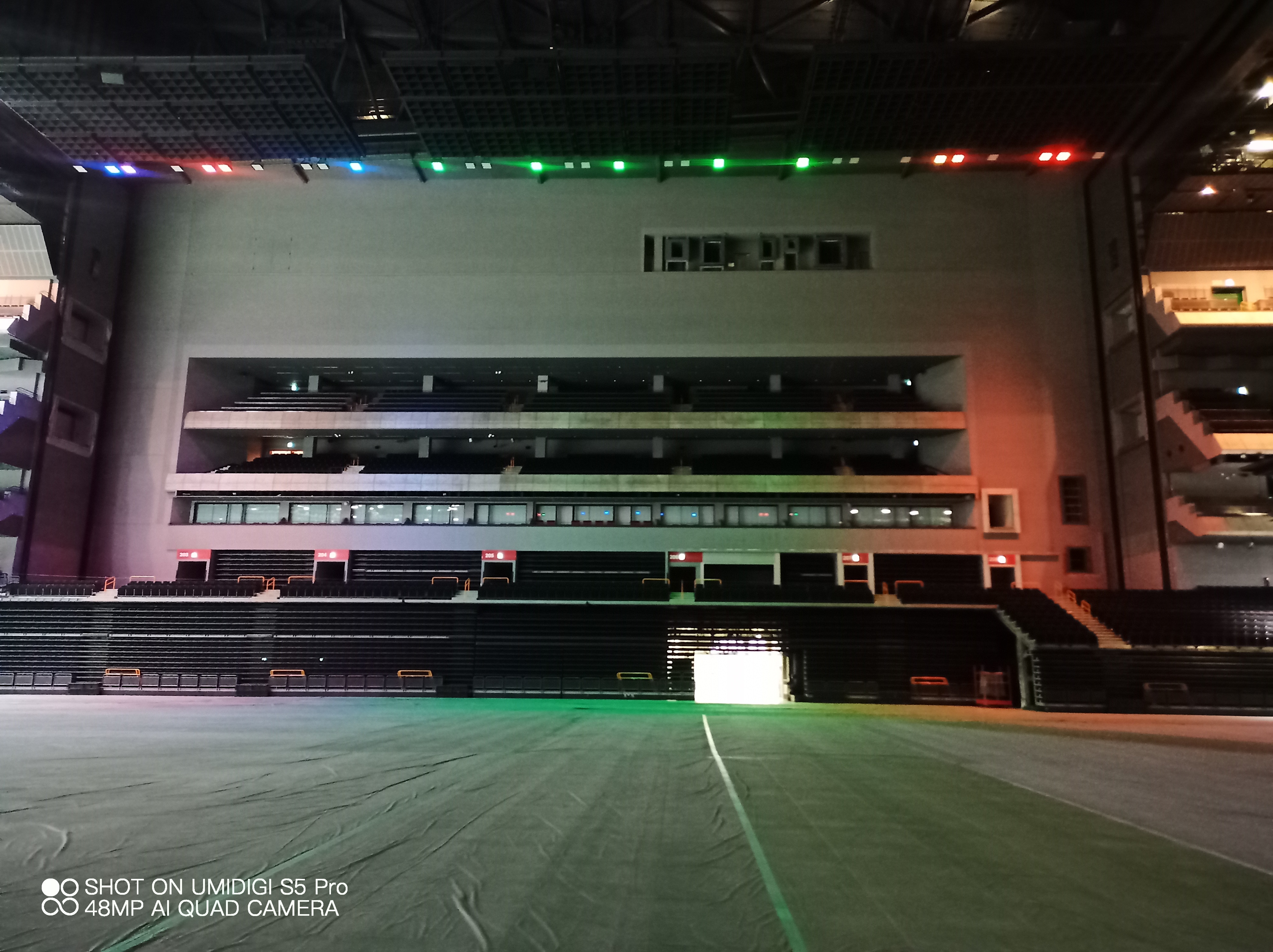 さいたまスーパーアリーナへ多目的アリーナ用led 照明システムを導入 Signify企業ウェブサイト