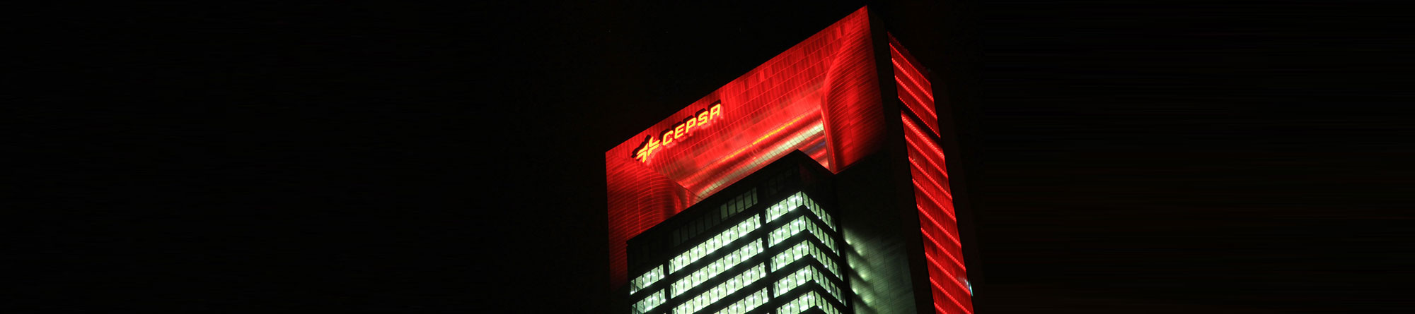 CEPSA Tower makes an impact with dynamic LED façade lighting