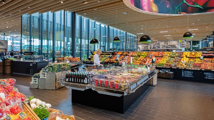 Jak osvětlen&iacute; ovlivňuje z&aacute;kaznick&yacute; z&aacute;žitek i prodeje