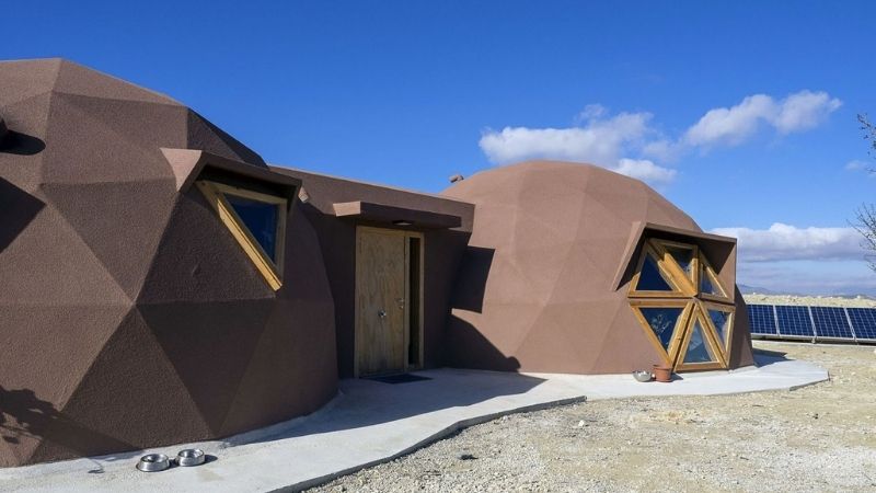 Self-sufficient home in Spain