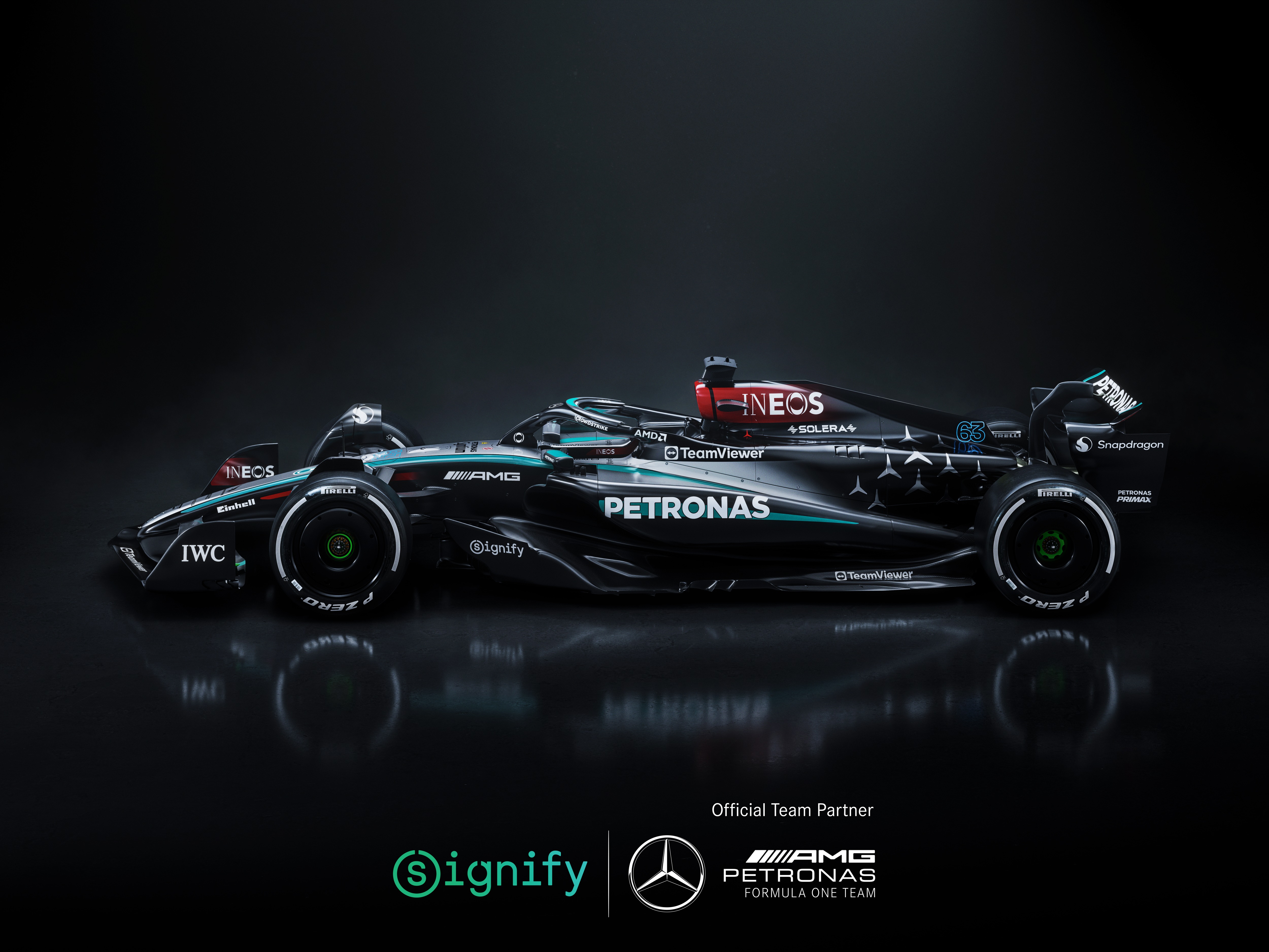 thumbnail image 2 of Mercedes Benz AMG Petronas F1 Ladies White Tee Shirt 2022 2 of 12
