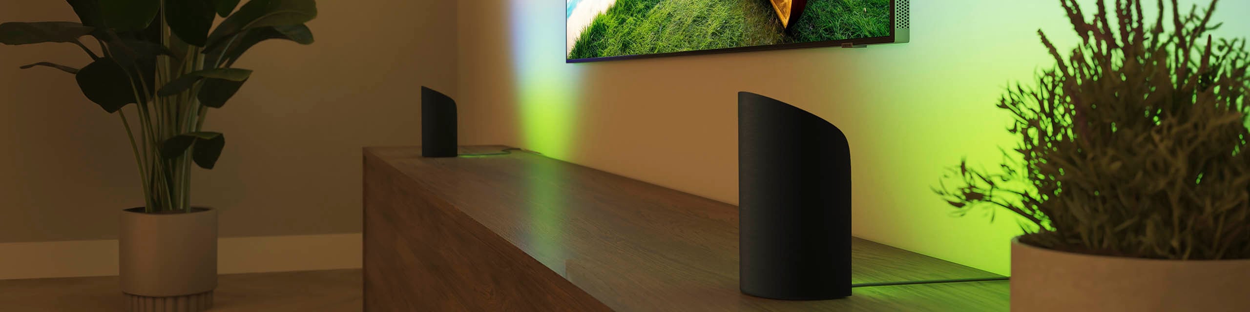 Immersive entertainment and a new AI assistant from Philips Hue