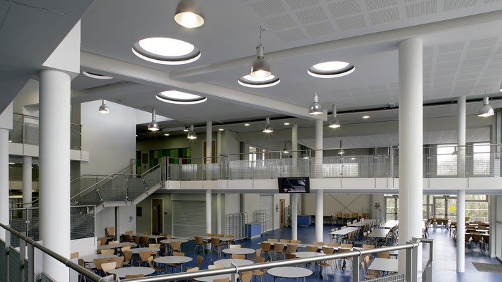 Smart LED Lighting for Schools
