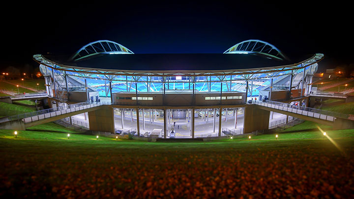 /content/dam/signify/en-gb/our-offers/for-professionals/sports-lighting/red-bull-arena.jpg
