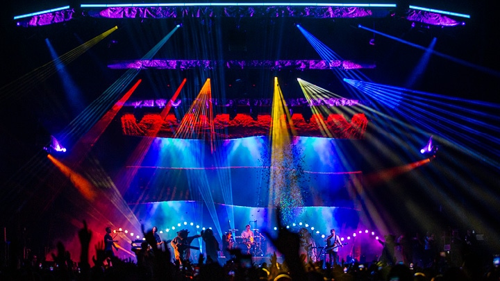 Vari-Lite’s VLHive Fixture Debuts on The Wombats Tour