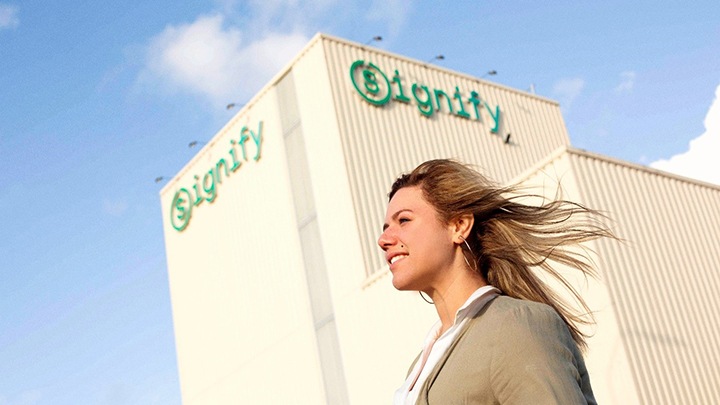 Signify intern in the spotlight: Stephanie Nunez