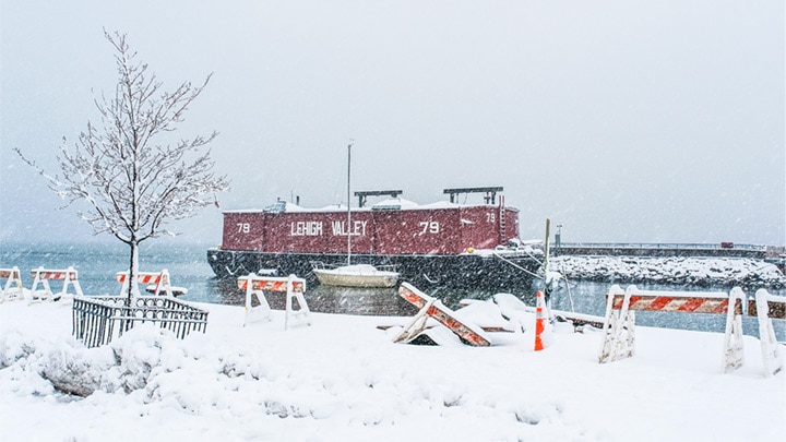 Red Hook’s 1914 Lehigh Valley Barge No. 79 in a snow storm. Bklyn 2014