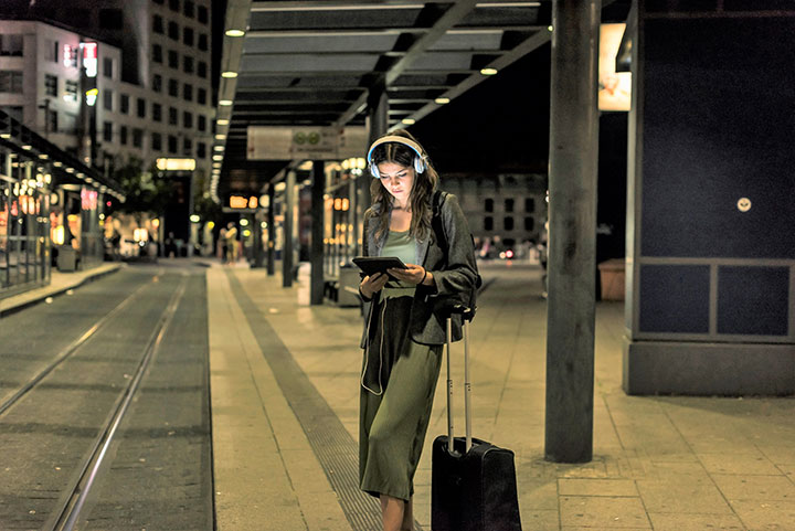 Lighting geeks indoor positioning system