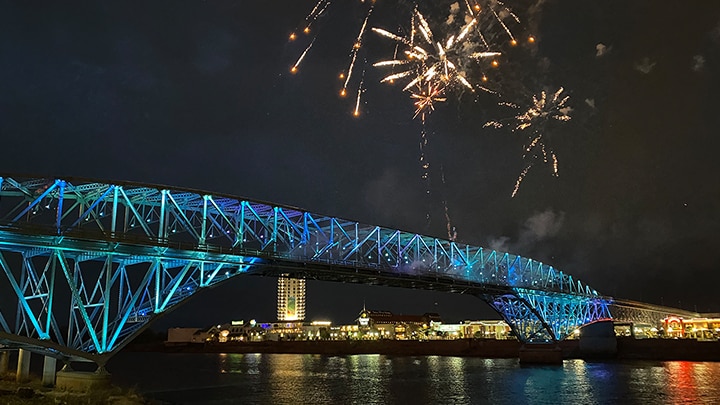 Shreveport – Bossier Shines with Bridge Lighting Upgrade