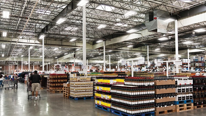 Luminaire FBZ très grande hauteur de Day-Brite | éclairage industriel
