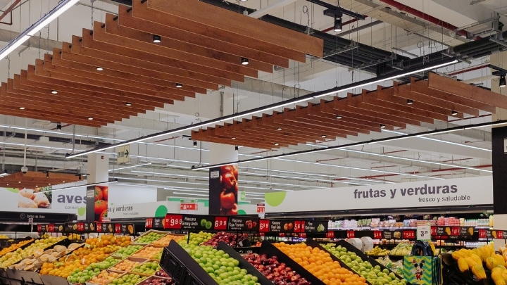 Hipermercados Tottus, Perú