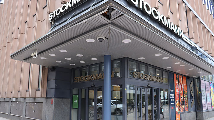 Energiatehokas valaistusuudistus Tampereen Stockmannille