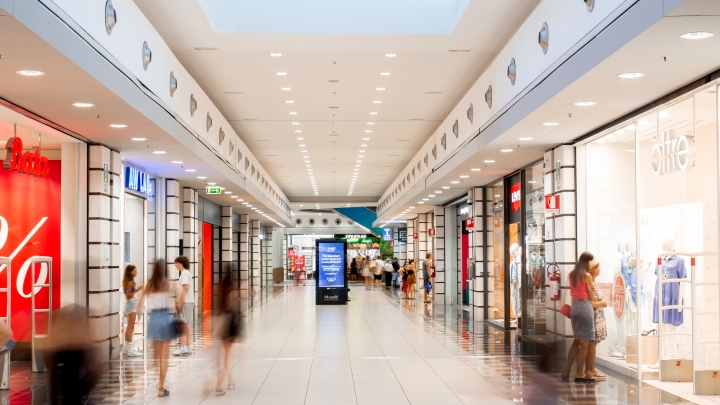 Il Centro Commerciale Megalò sceglie Signify