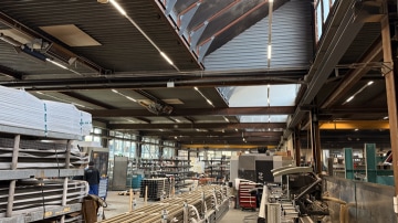 Massgeschneiderte LED‑Beleuchtung für den Hauptsitz der CMA in Matran