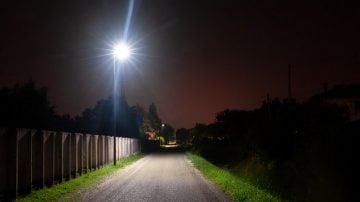 Solar powered street lighting