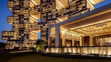 Iconische luxe versterkt door dynamische verlichtingsregeling